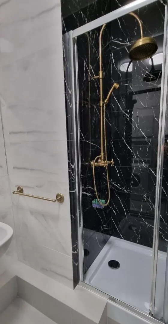 Apartman Апартаменти Поруч З М. Палац Україна Kijev